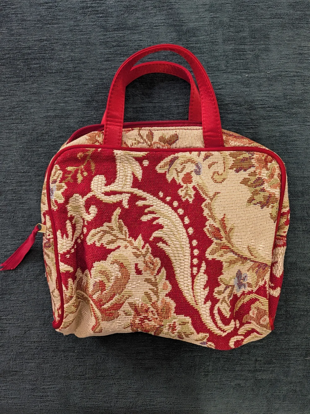 Red Floral Tapestry Make-up bag